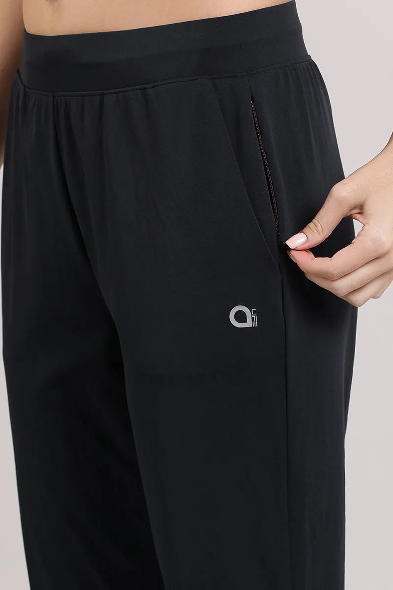 Energize Flexi Track Pants - Black