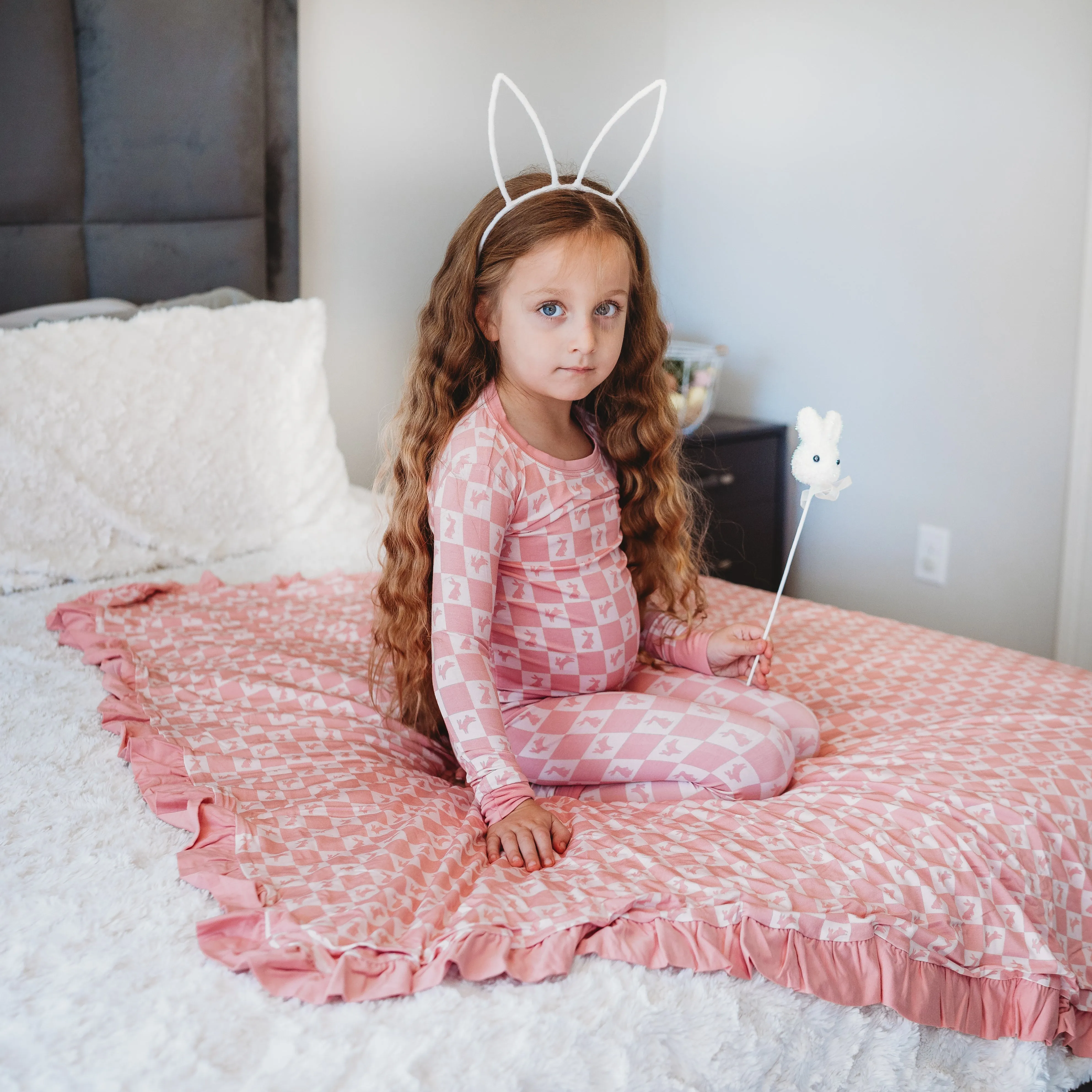 HOPPITY BLUSH CHECKERS DREAM SET