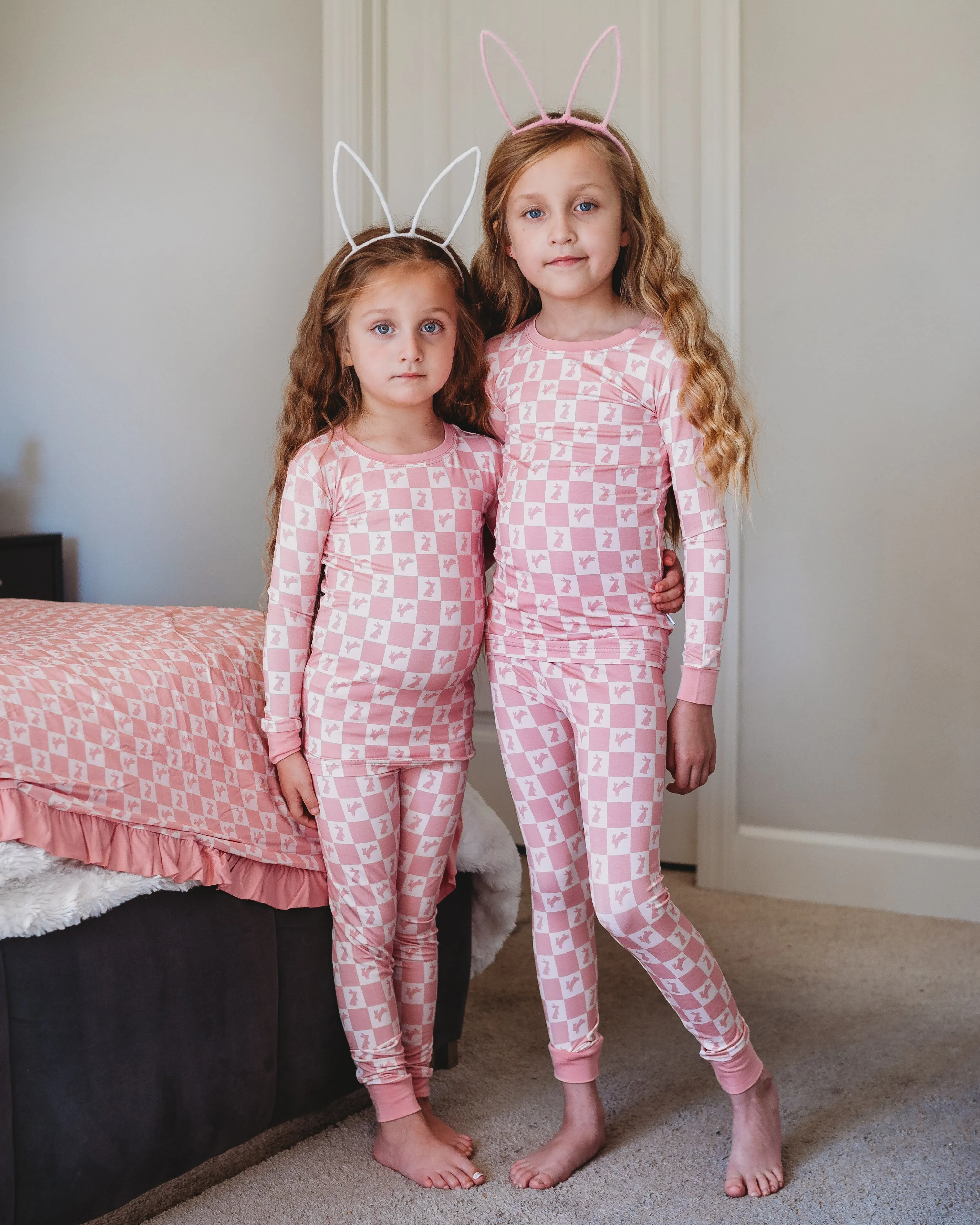 HOPPITY BLUSH CHECKERS DREAM SET