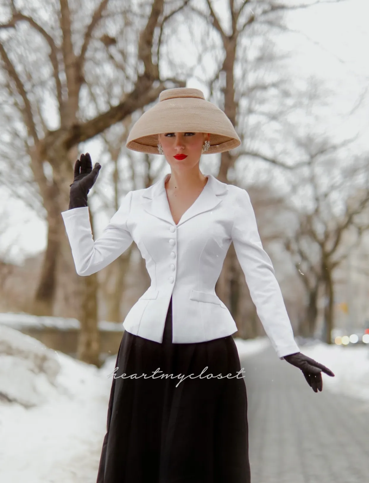 Marion - vintage 1950s suit with swing skirt