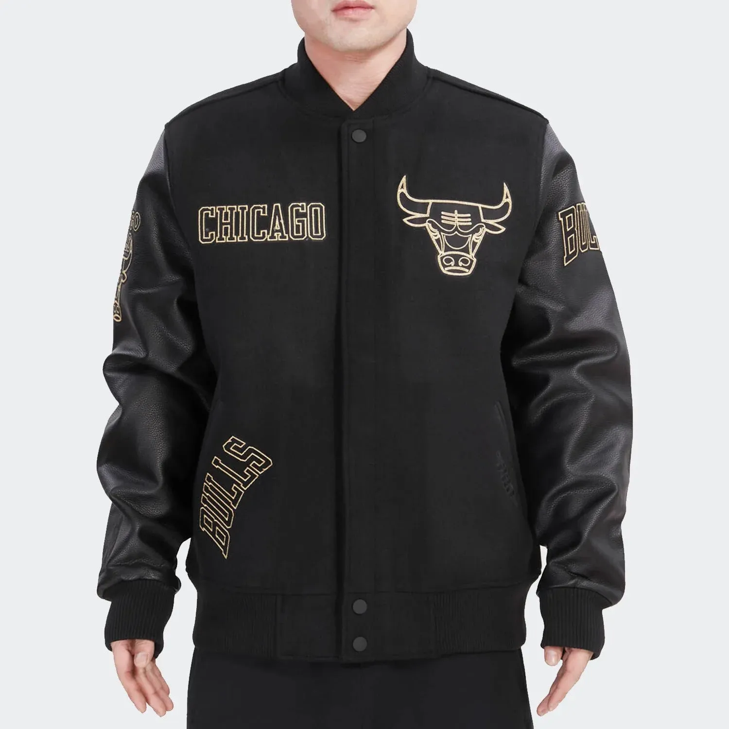 Men’s Chicago Bulls Black Gold Stitch Varsity Jacket