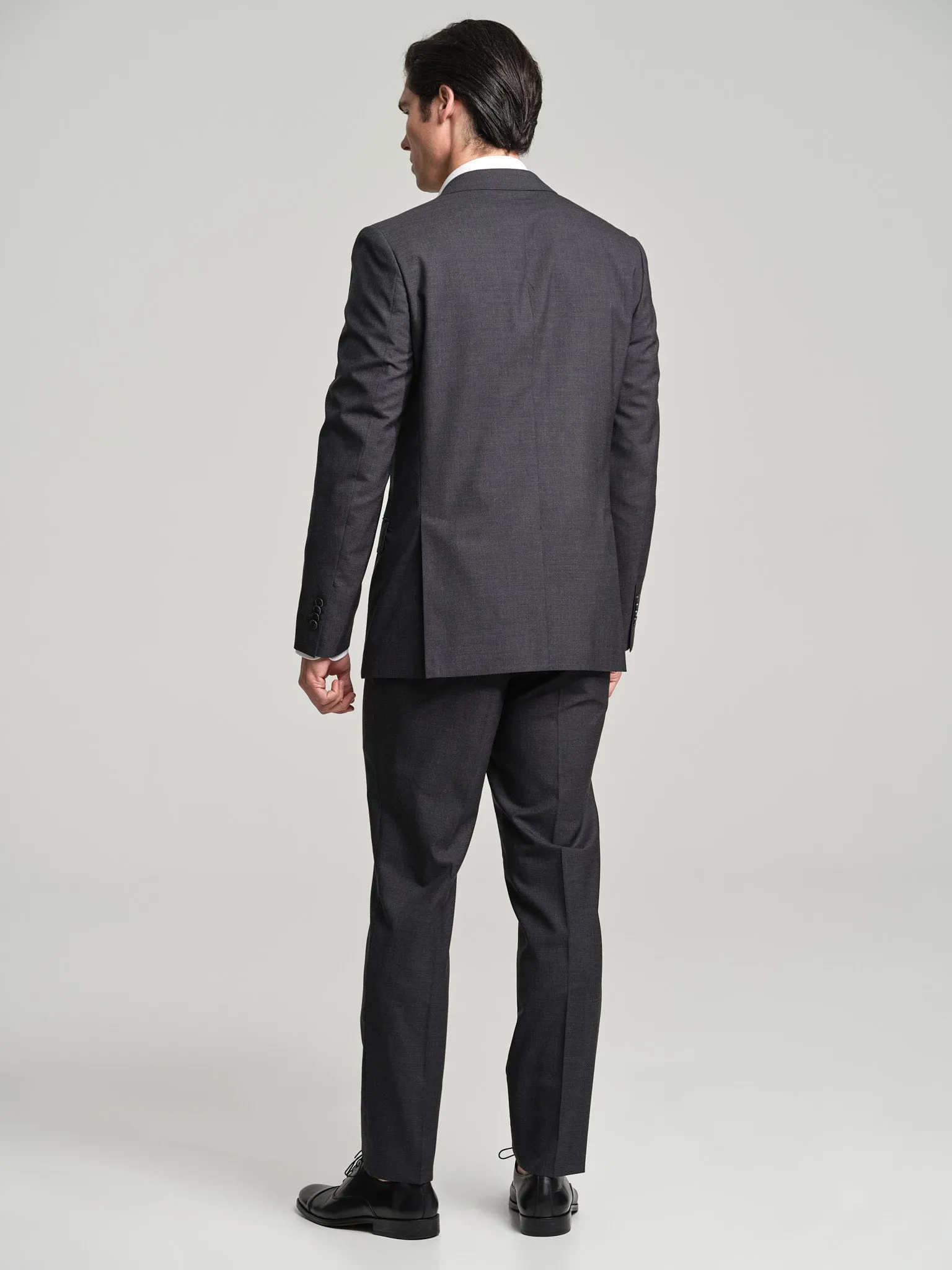 Slim fit Business 4 seasons wool suit