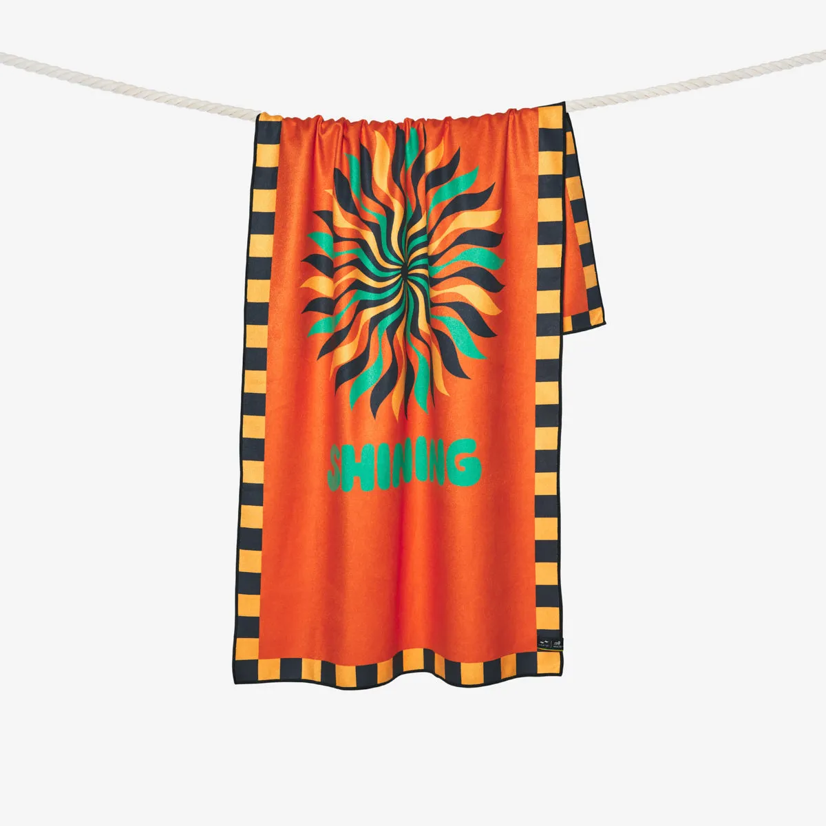 Sun is Shining Performance Quick-Dry Travel Towel | Bob Marley x Slowtide